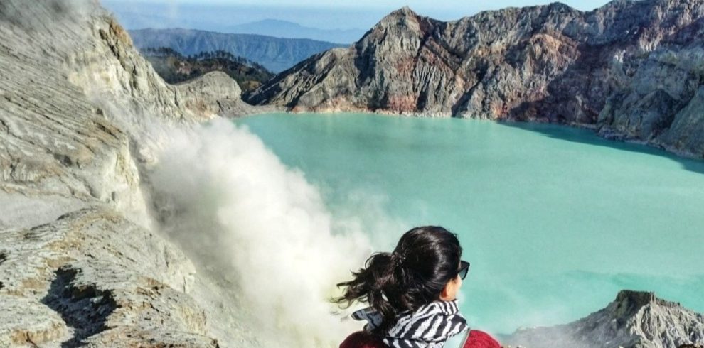 Experience ijen volcano