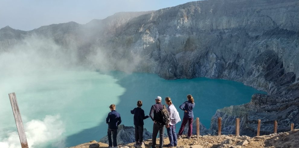 Family Ijen Crater Turquoise Lake